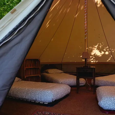 Tente Dortoir Partagee, Surf Camp Pays Basque Luxury tent Saint-Jean-de-Luz